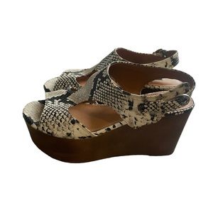 Steve Madden snake print wedges size 8